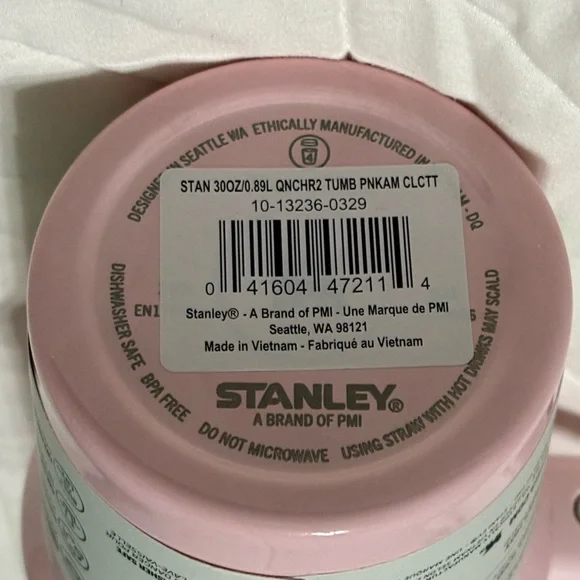 Stanley Quencher H2.0 30oz Tumbler - Pink Parade Limited Edition Silver Accent - Picture 2 of 7